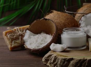Dầu dừa làm đẹp được không?